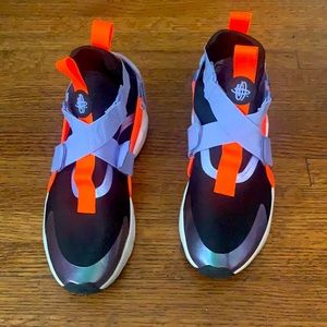 Nike Air Huarache City